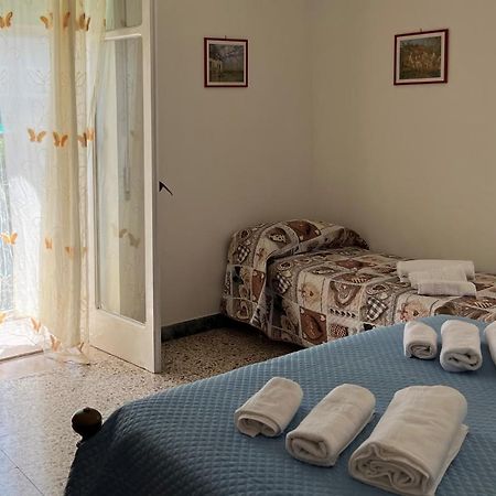 Amelia A Mare Apartment เปาลา ภายนอก รูปภาพ